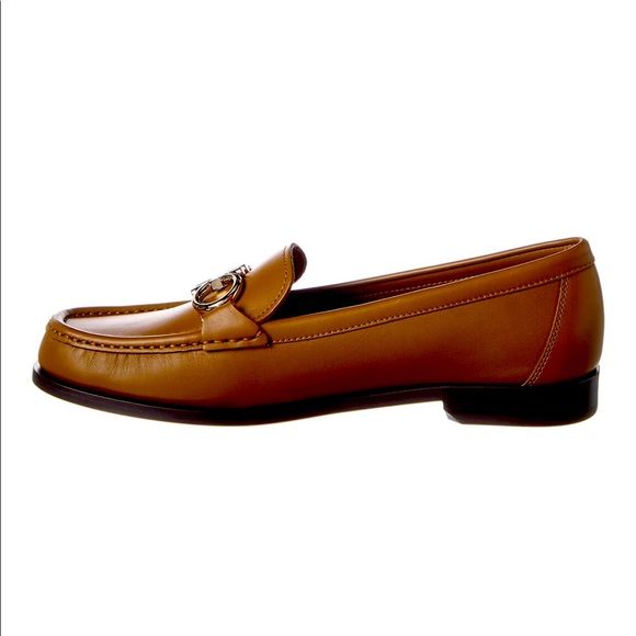 Salvatore Ferragamo Women’s reversible Rolo Gancini Loafers - Picture 2 of 10